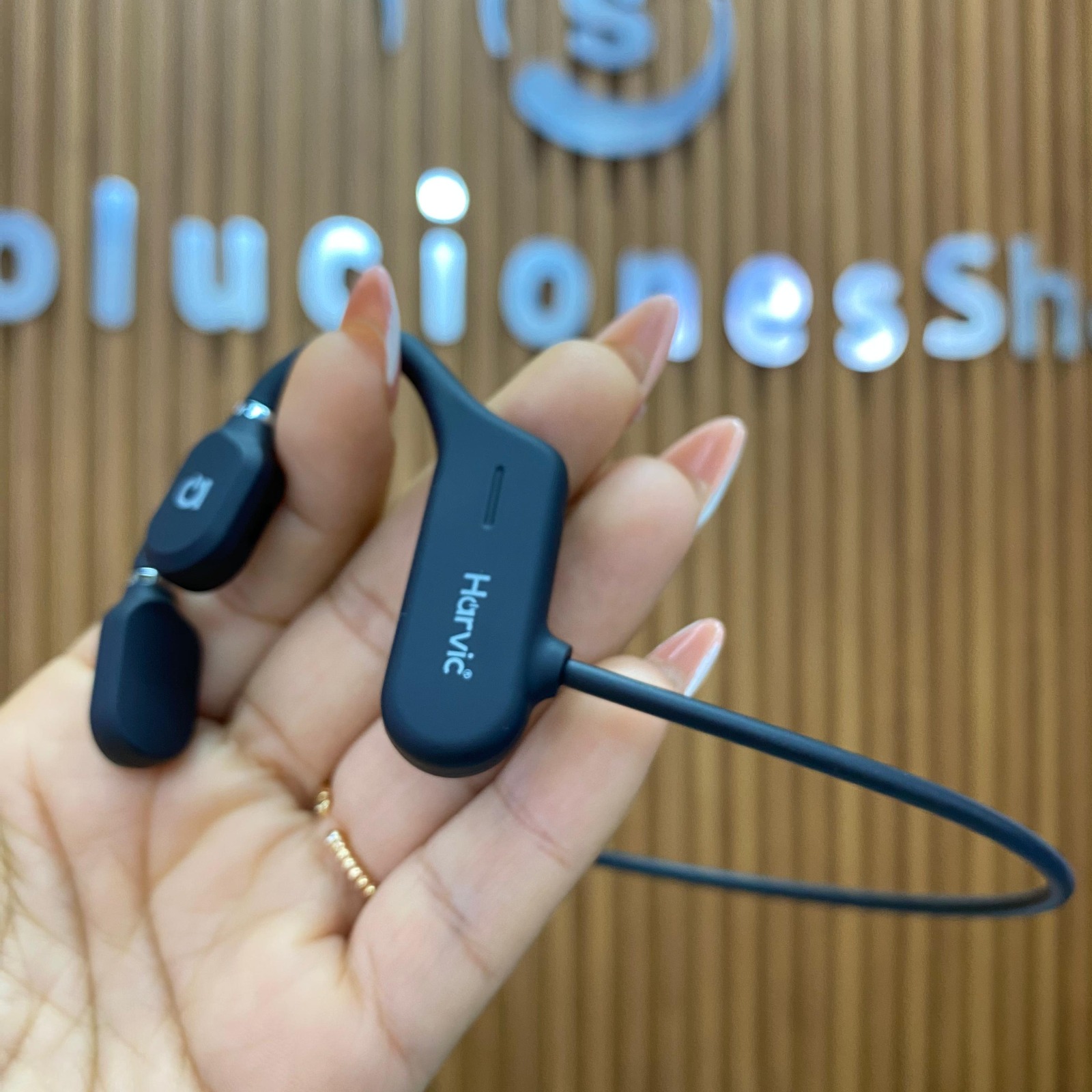 Audífonos Harvic COBT-597